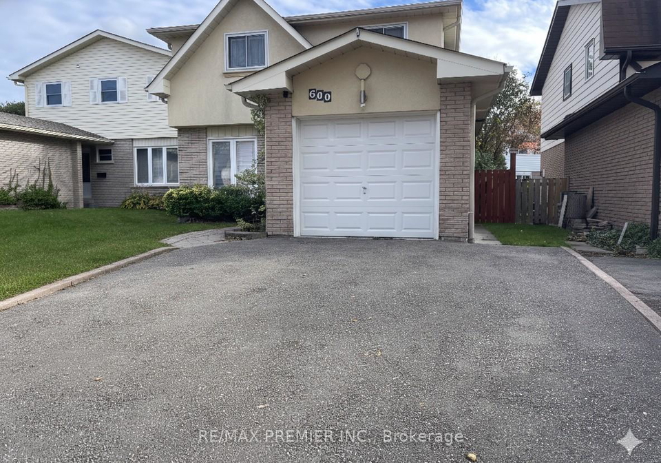 600-stonebridge-lane-pickering-ontario-e12479699