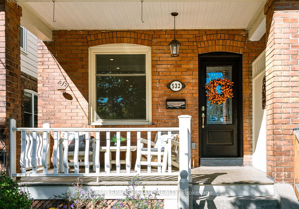 532-glebeholme-boulevard-east-york-ontario-e12479812