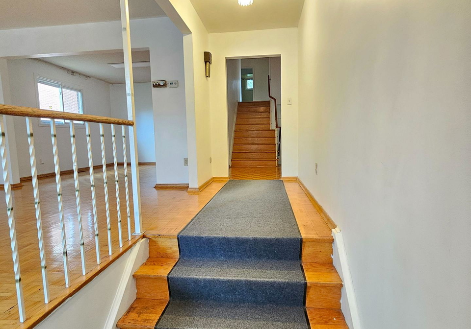 9-beverly-glen-boulevard-scarborough-ontario-e12480041