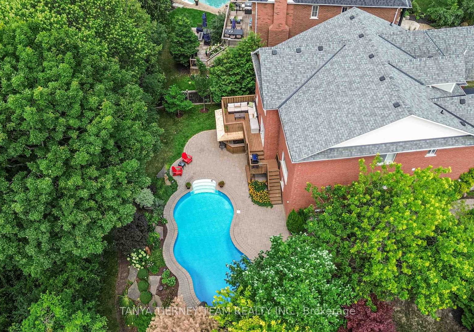 6-braddock-court-whitby-ontario-e12480810