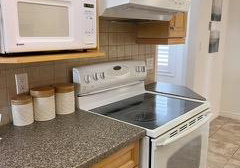 14-greenfield-crescent-whitby-ontario-e12481267