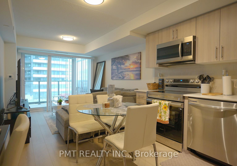 1435-celebration-drive-pickering-ontario-e12481389