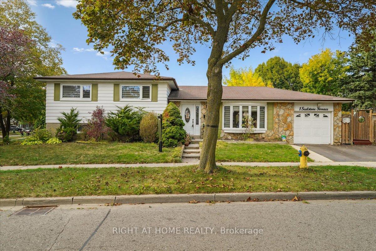 1-sealstone-terrace-scarborough-ontario-e12481784