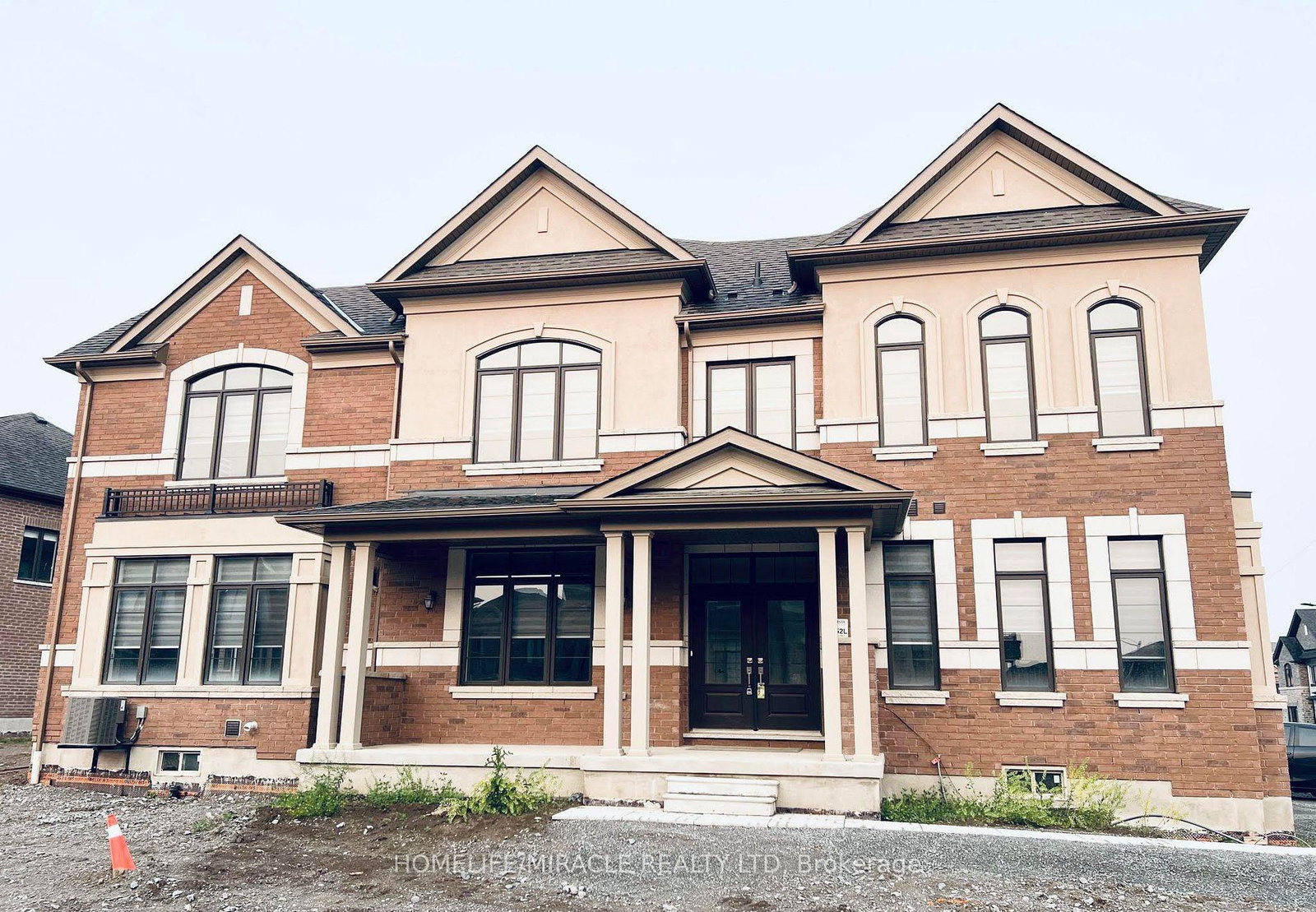 19-oreilly-street-whitby-ontario-e12482813