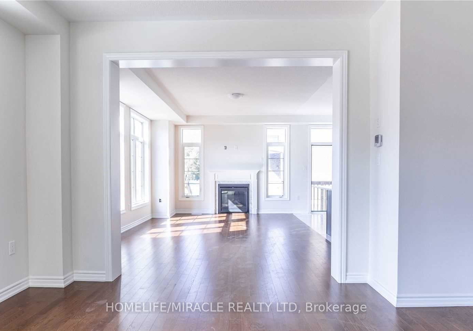 19-oreilly-street-whitby-ontario-e12482813