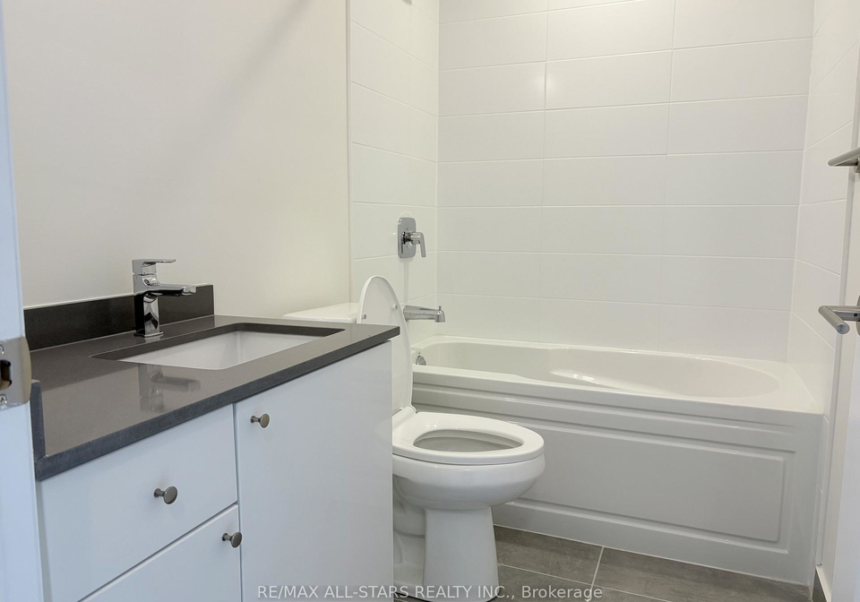 3260-sheppard-avenue-e-scarborough-ontario-e12483232