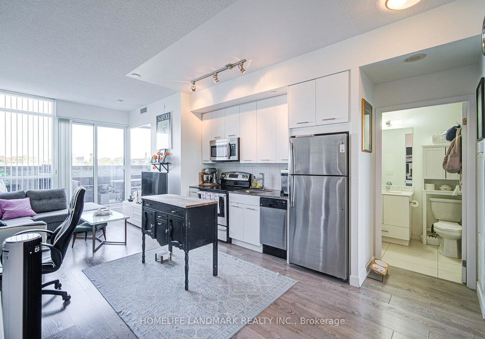 2055-danforth-avenue-toronto-ontario-e12483252