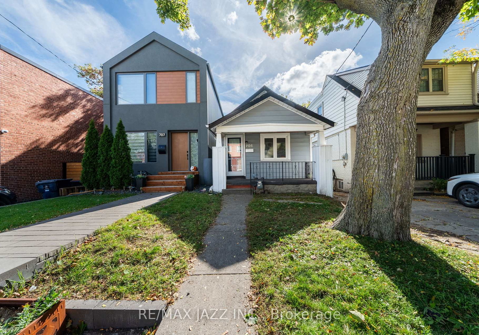 705-mortimer-avenue-east-york-ontario-e12483255