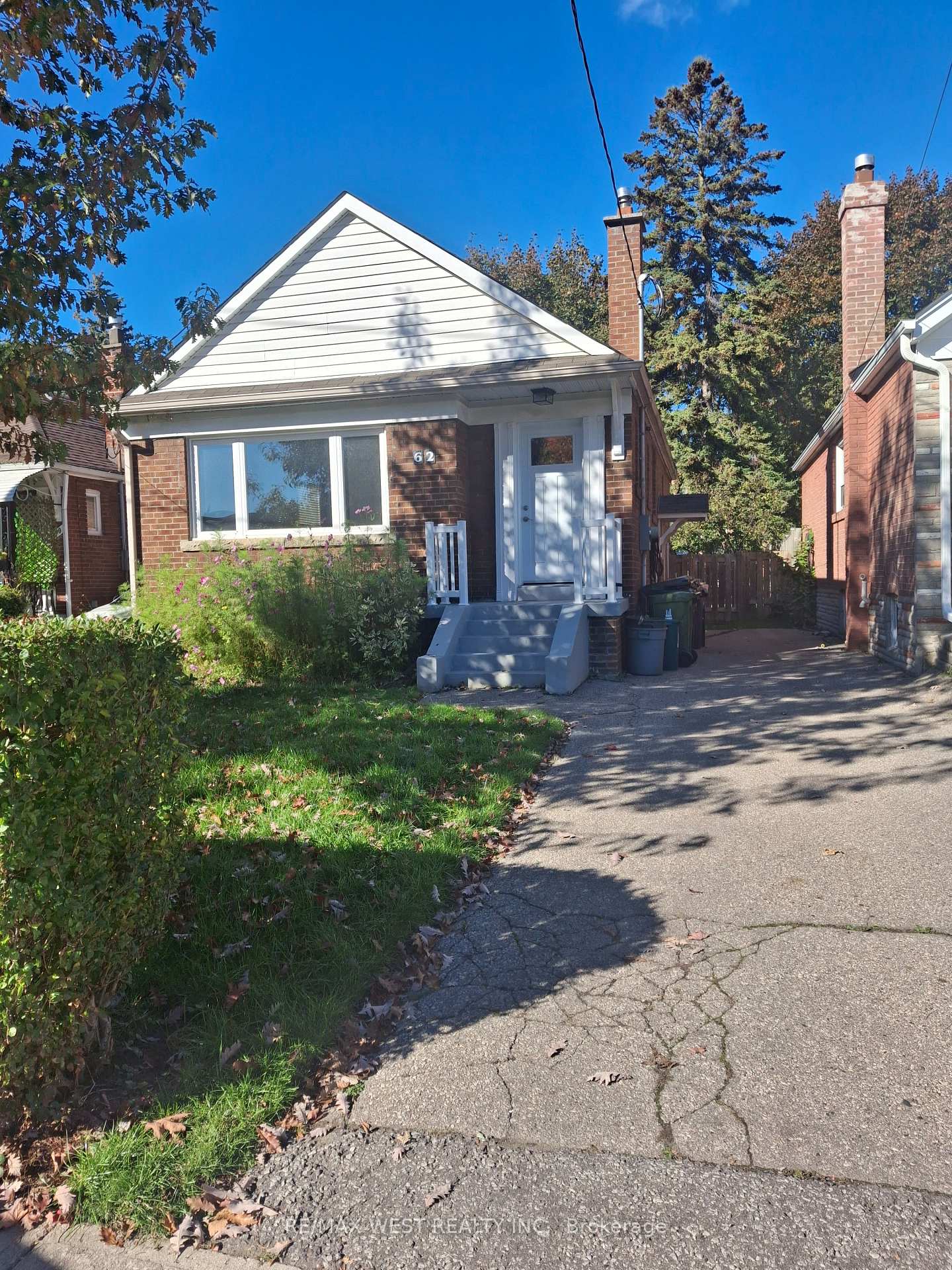 62-glencrest-boulevard-east-york-ontario-e12483265