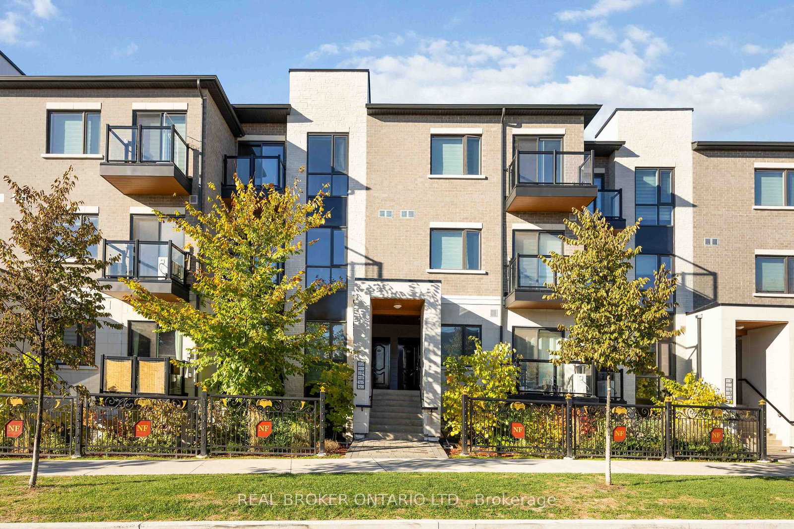 200-chester-le-boulevard-scarborough-ontario-e12483978