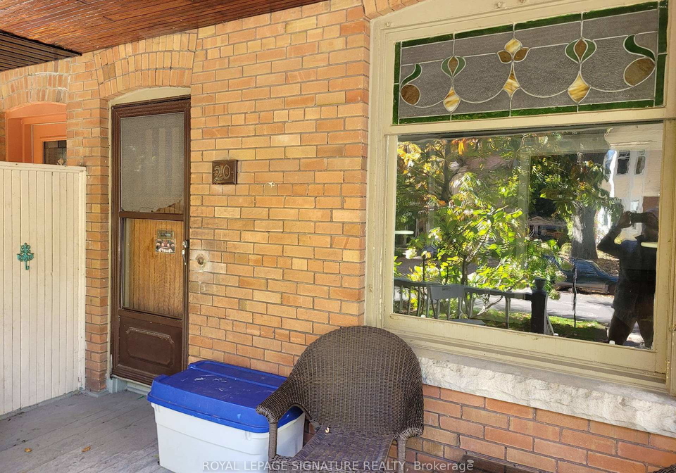 20-scarborough-road-toronto-ontario-e12484055