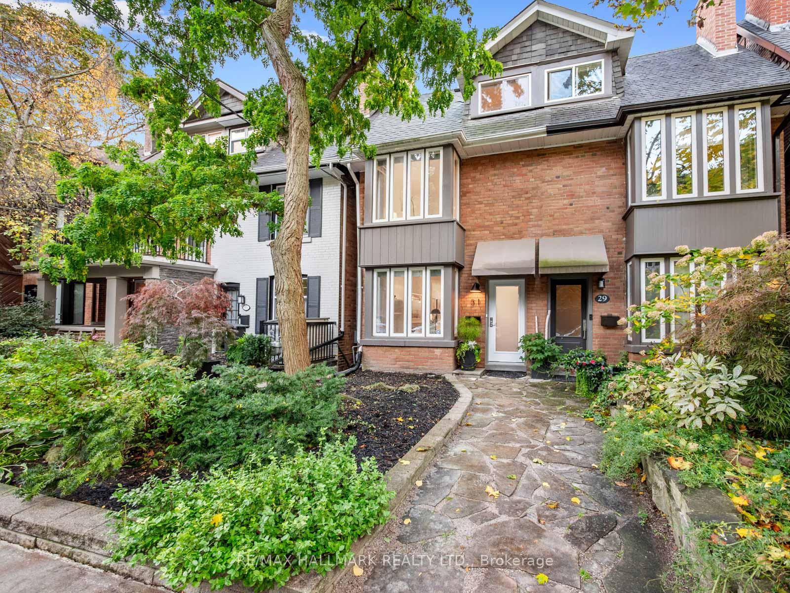 31-tennis-crescent-toronto-ontario-e12485207