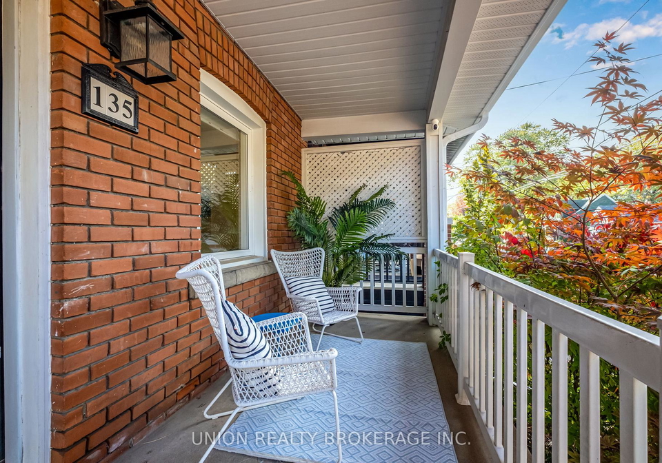 135-oak-park-avenue-east-york-ontario-e12485752