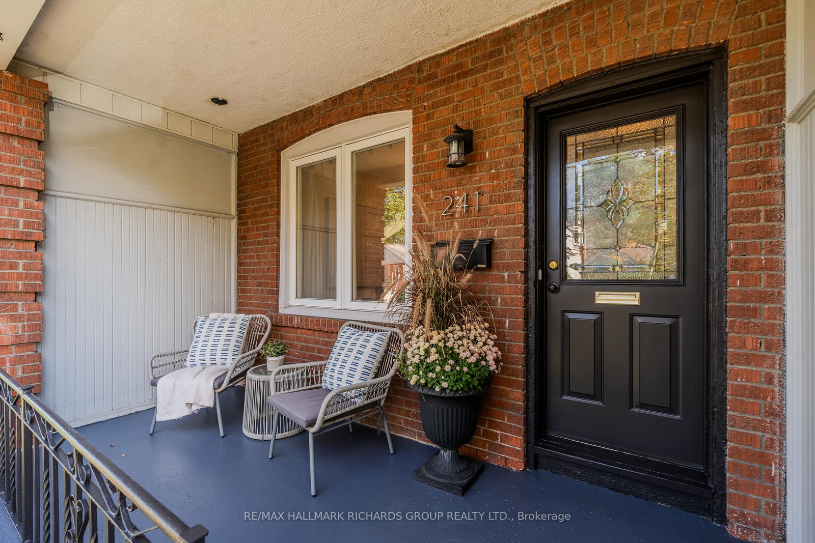 241-glebemount-avenue-east-york-ontario-e12485998