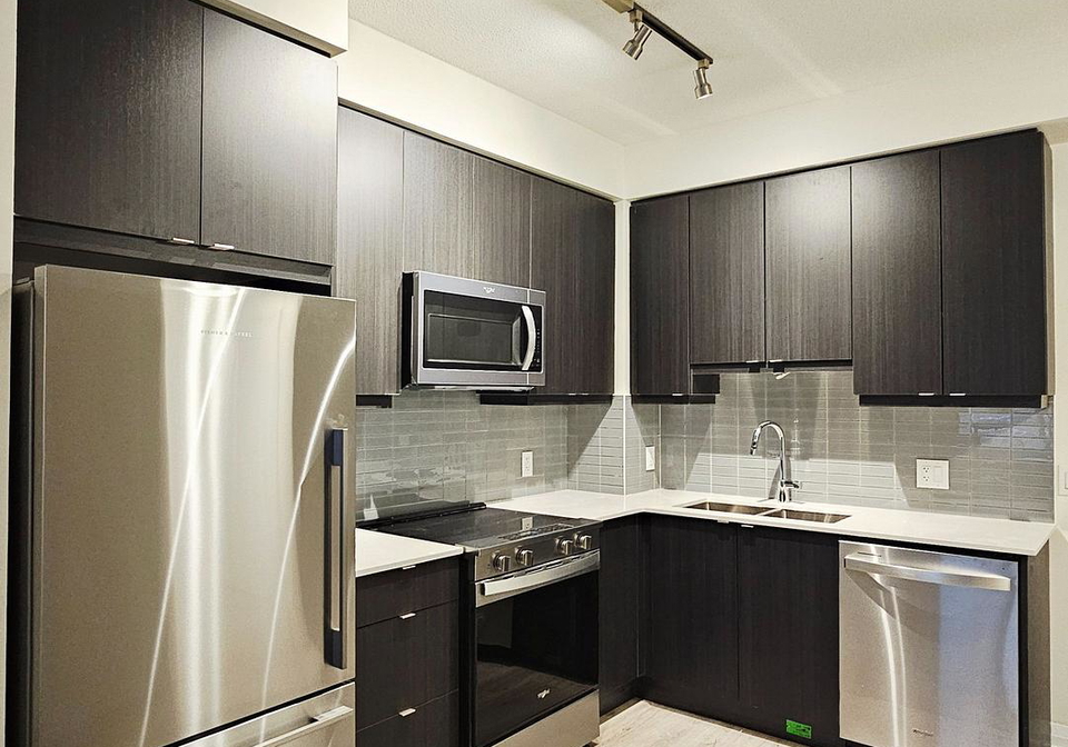 3270-sheppard-avenue-e-scarborough-ontario-e12486172