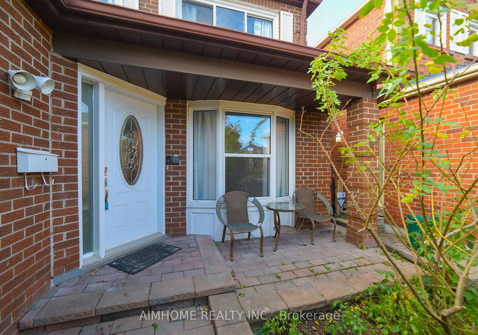 213-hupfield-trail-scarborough-ontario-e12486577