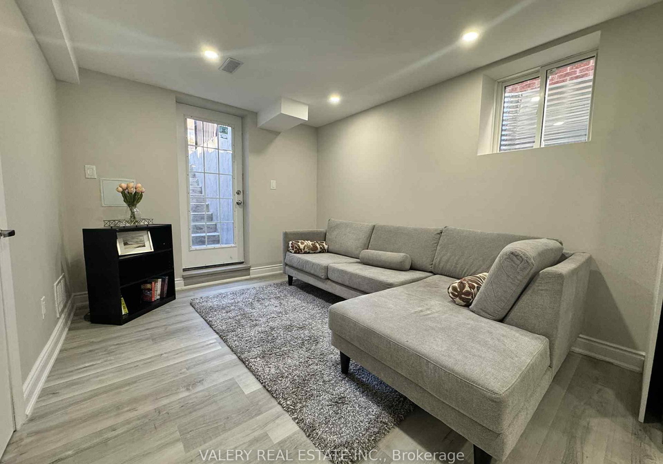 88-telegraph-drive-whitby-ontario-e12486588