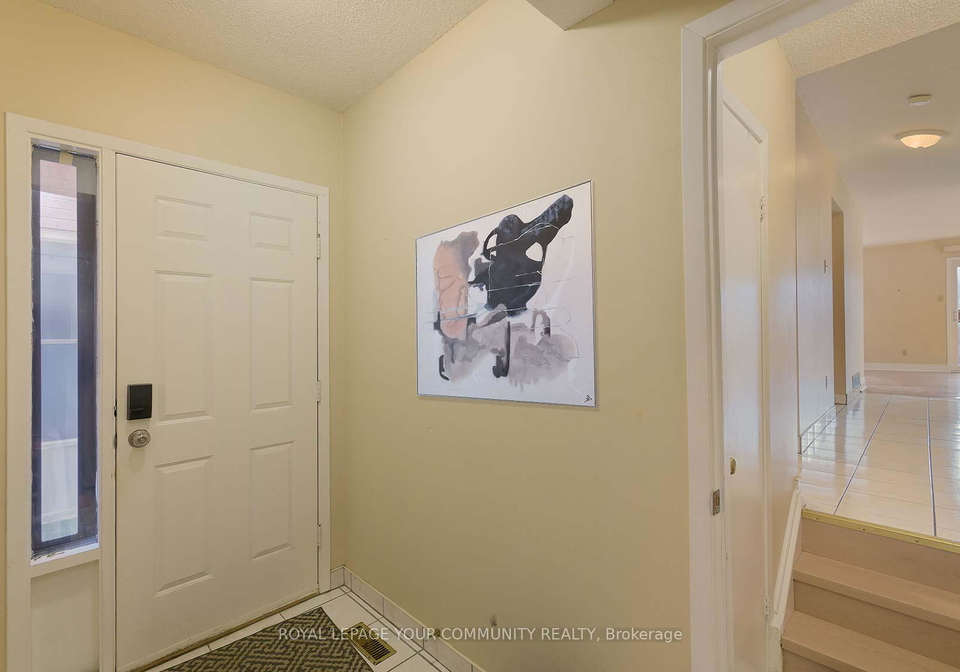 174-roxanne-crescent-scarborough-ontario-e12487109