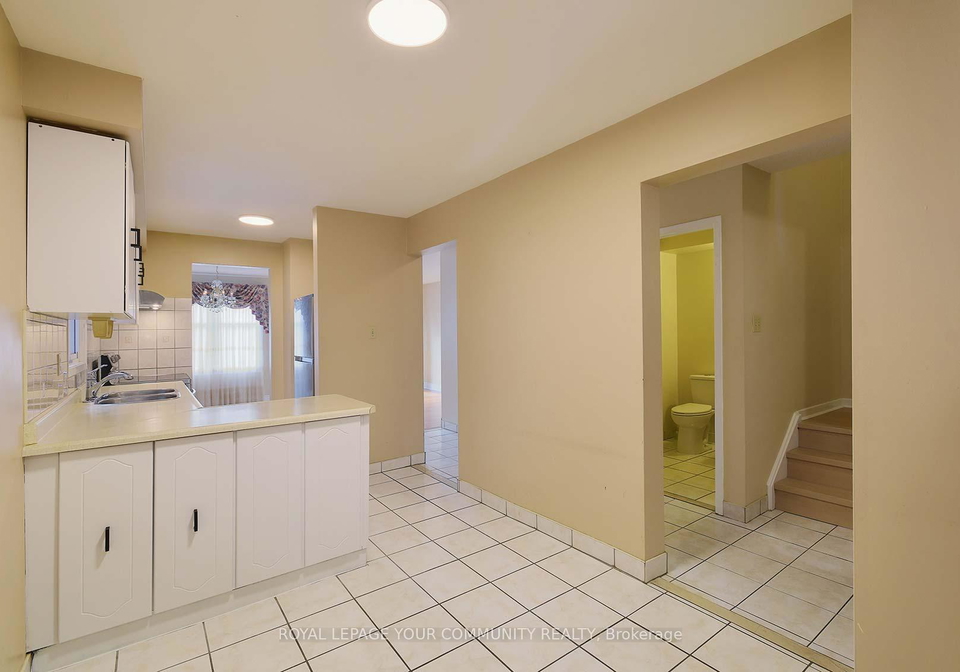 174-roxanne-crescent-scarborough-ontario-e12487109
