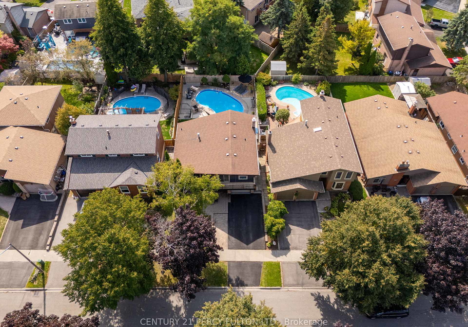 807-jacqueline-avenue-pickering-ontario-e12487464