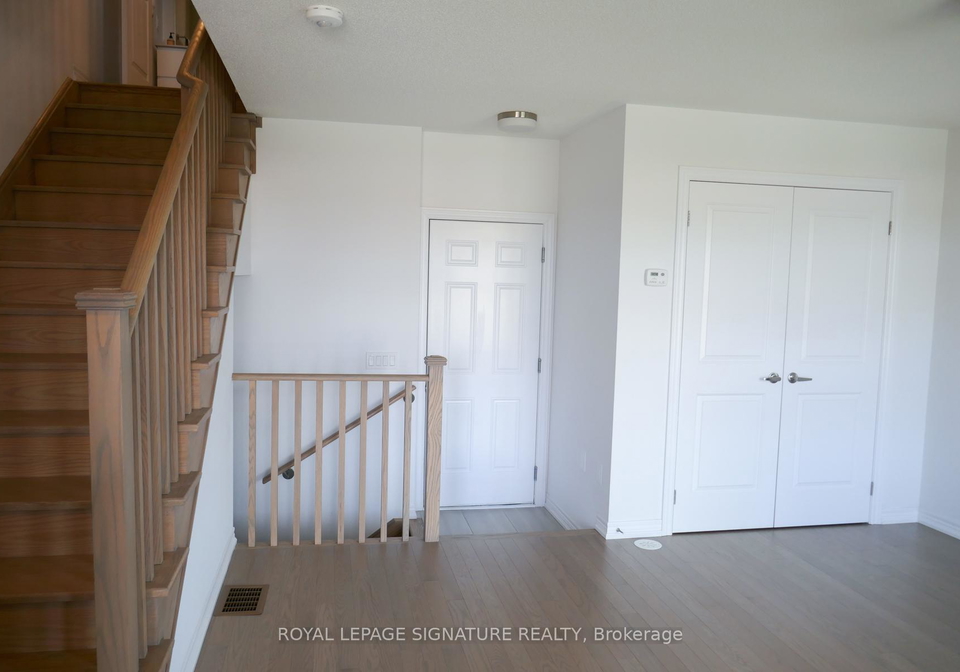 49-sorbara-way-whitby-ontario-e12487474