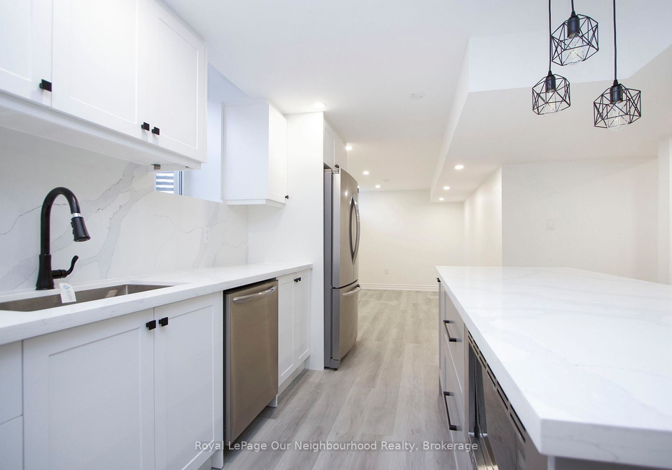 6-westacott-crescent-ajax-ontario-e12487629
