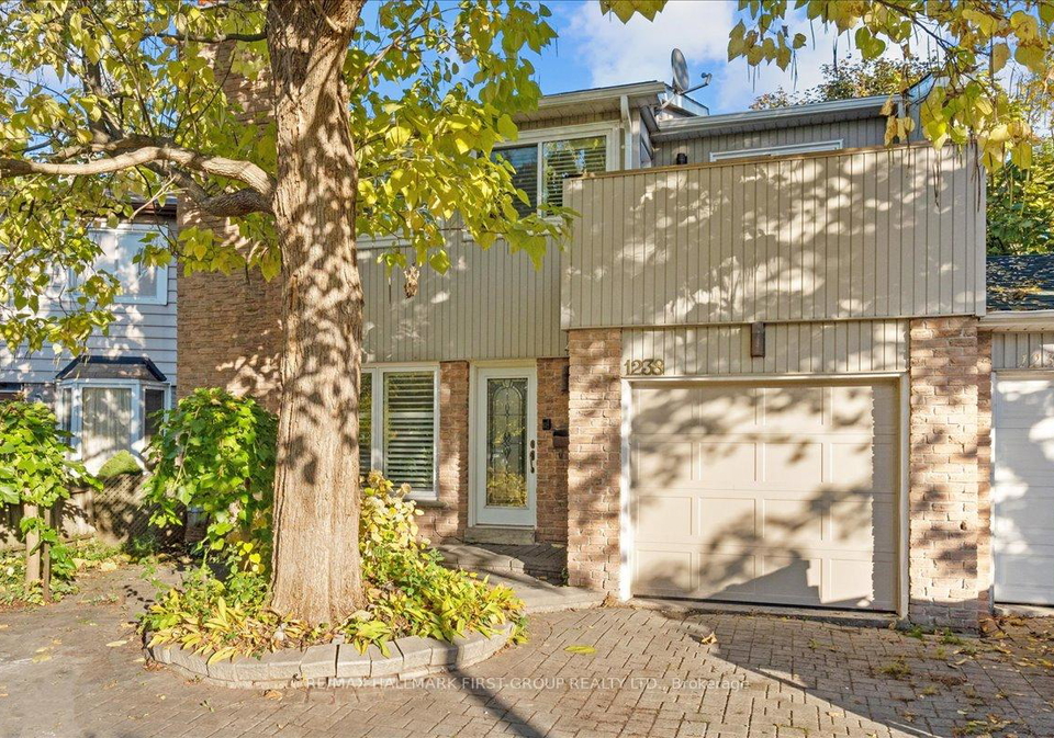 1238-charlotte-circle-pickering-ontario-e12487716