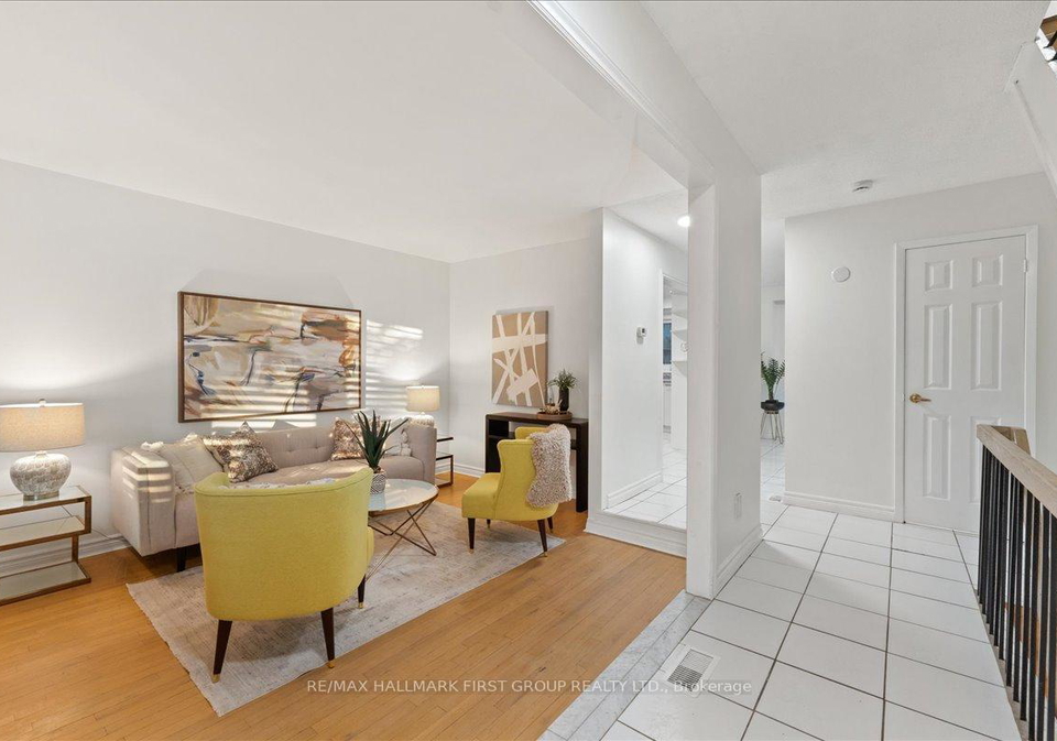1238-charlotte-circle-pickering-ontario-e12487716
