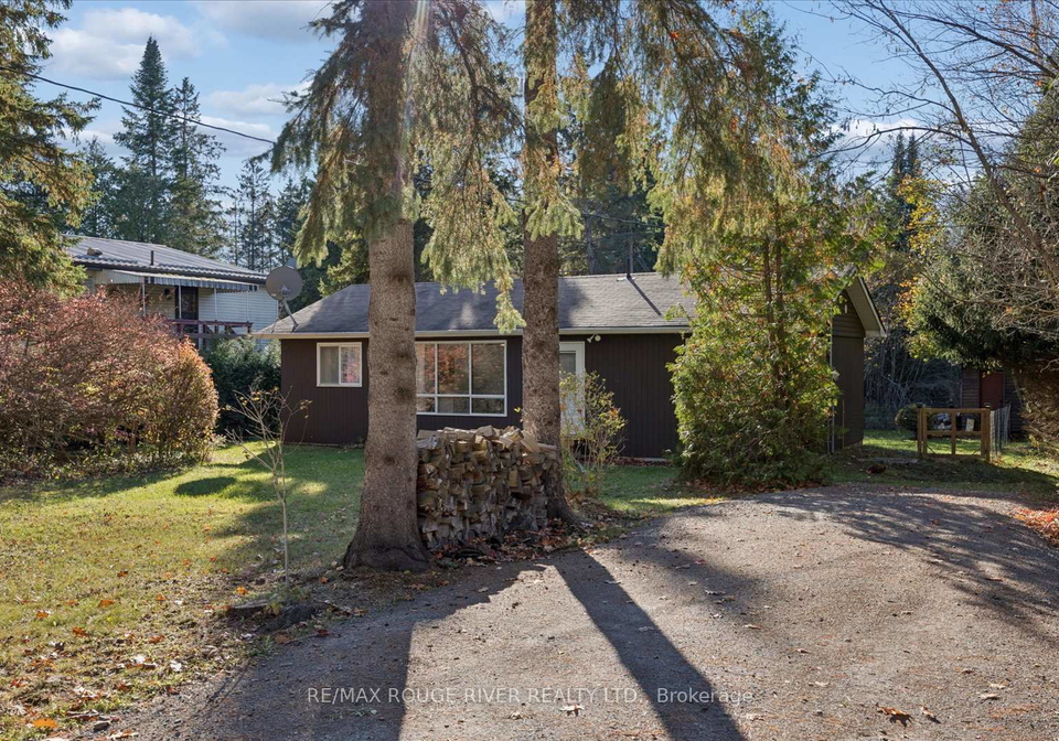 16-blumenweg-crescent-scugog-ontario-e12487912