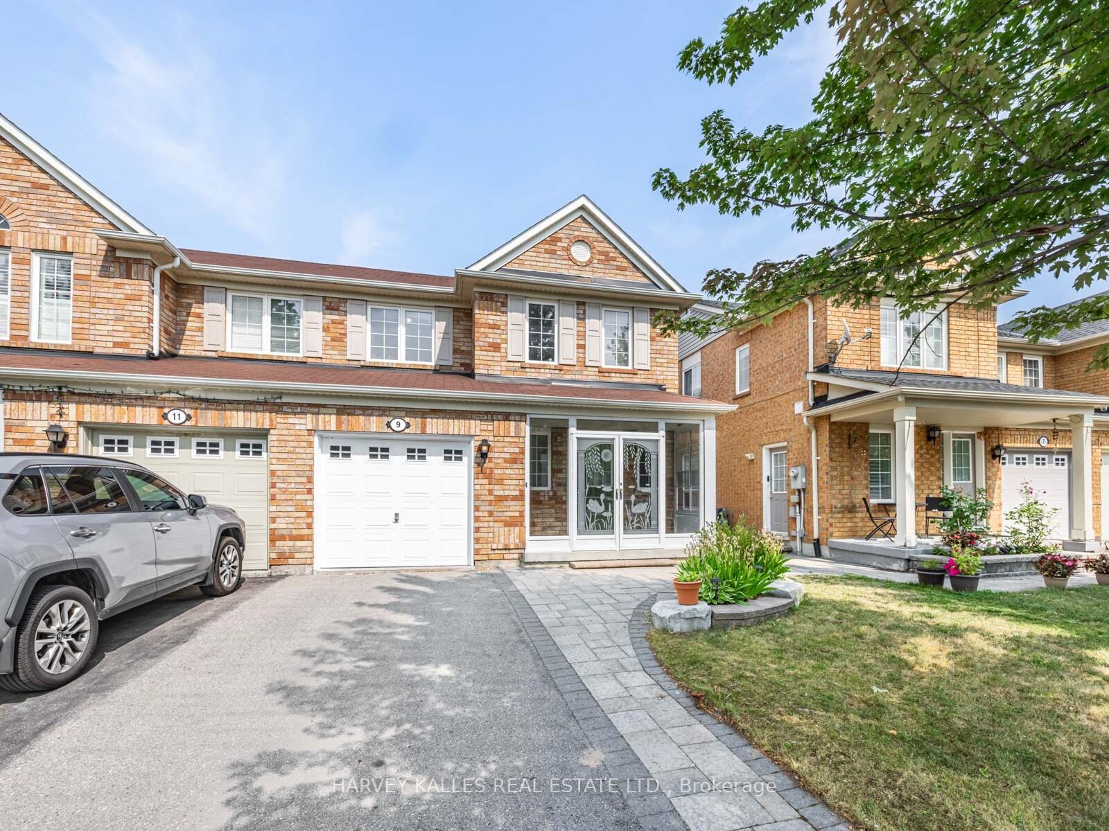 9-bobcat-terrace-scarborough-ontario-e12487996