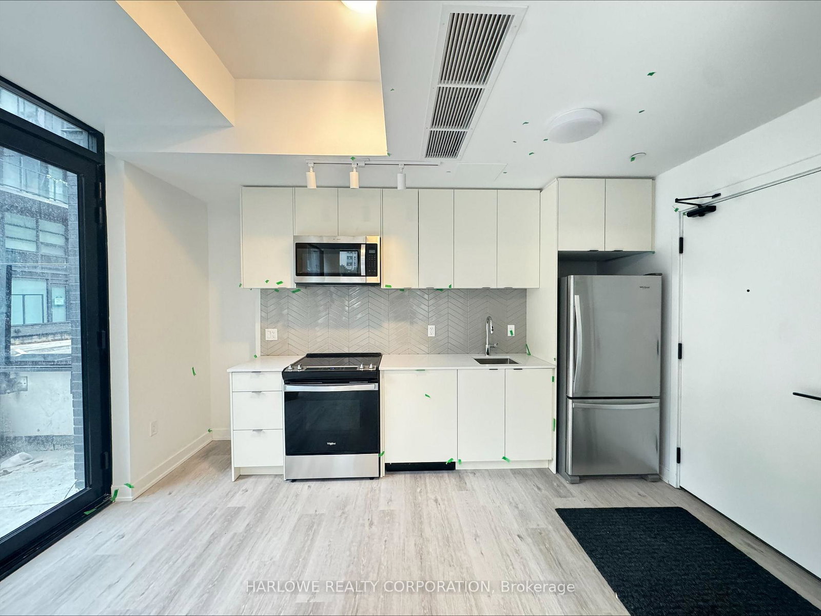 1612-charles-street-whitby-ontario-e12488254