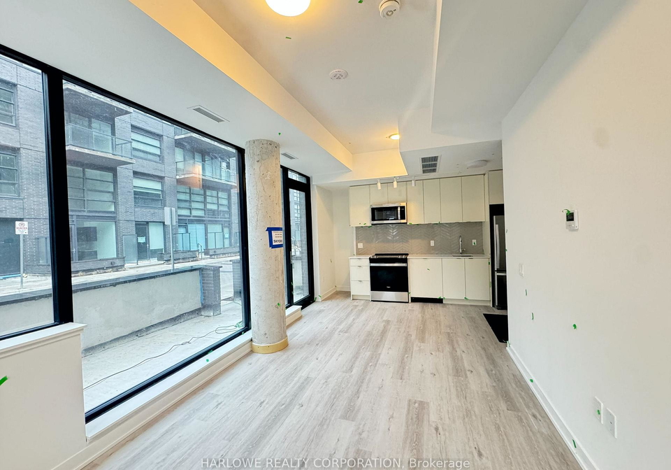 1612-charles-street-whitby-ontario-e12488254
