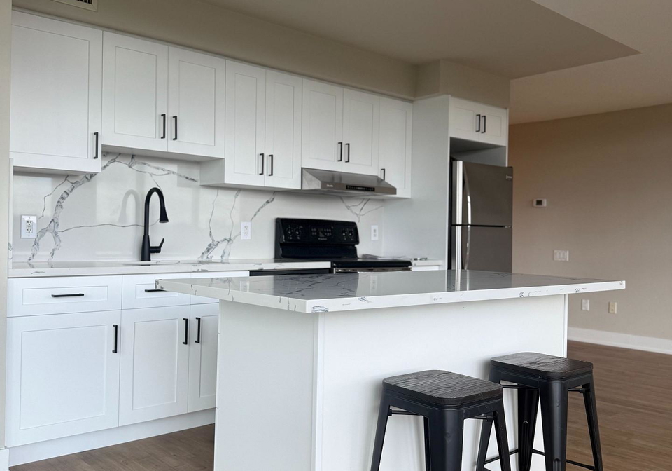1048-broadview-avenue-east-york-ontario-e12488378