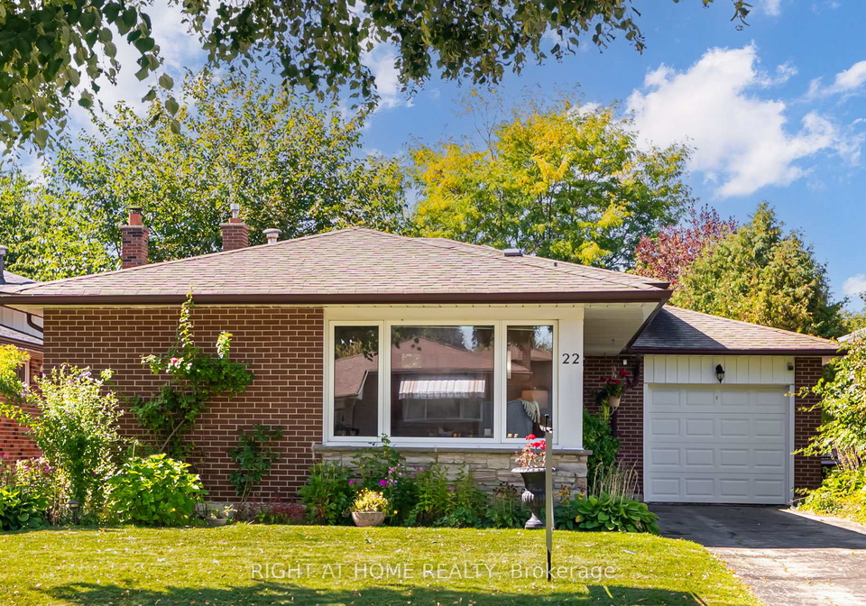 22-rainier-square-scarborough-ontario-e12488662