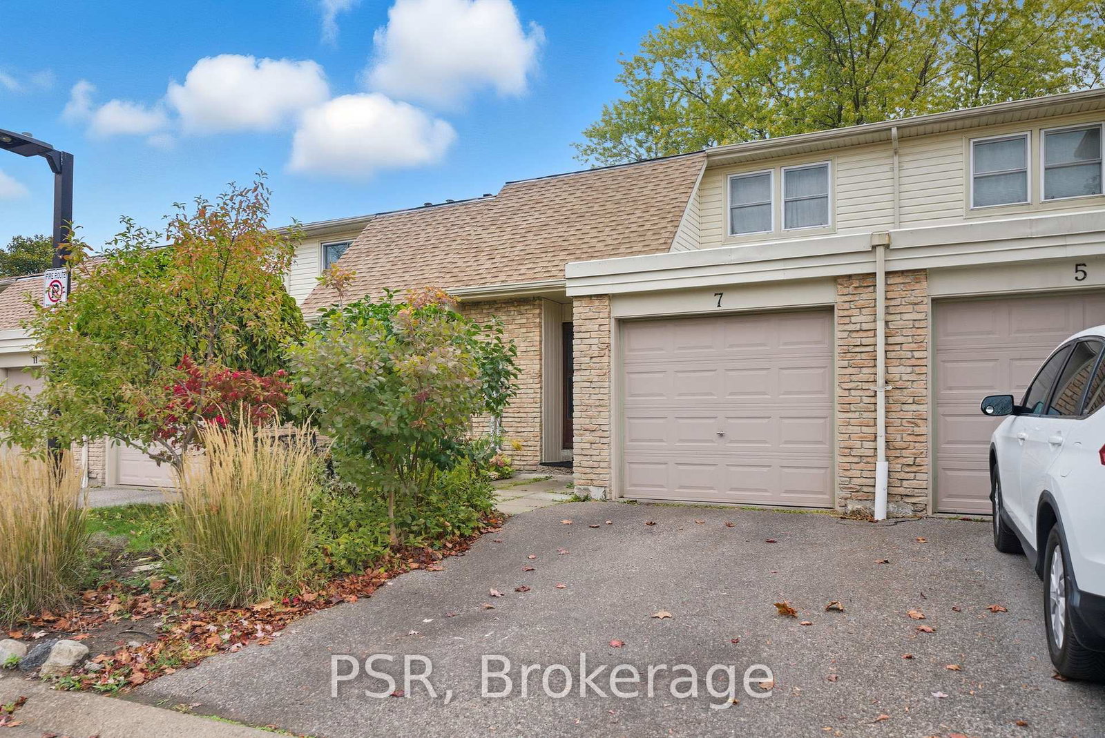7-chamberlain-court-ajax-ontario-e12488698