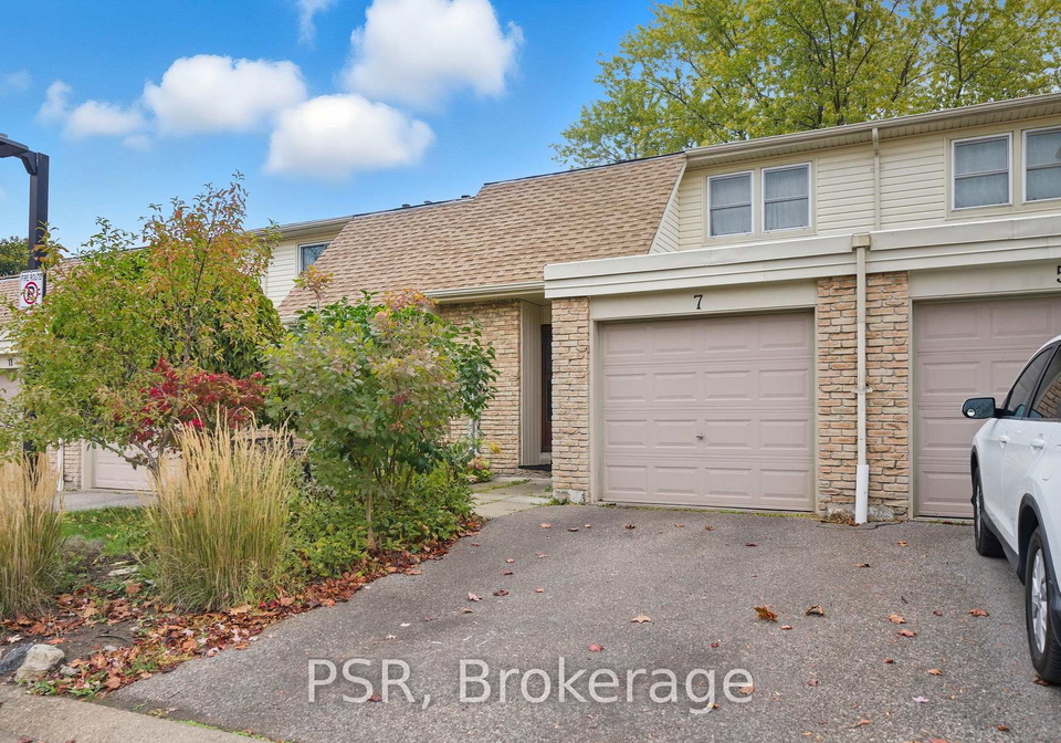 7-chamberlain-court-ajax-ontario-e12488698