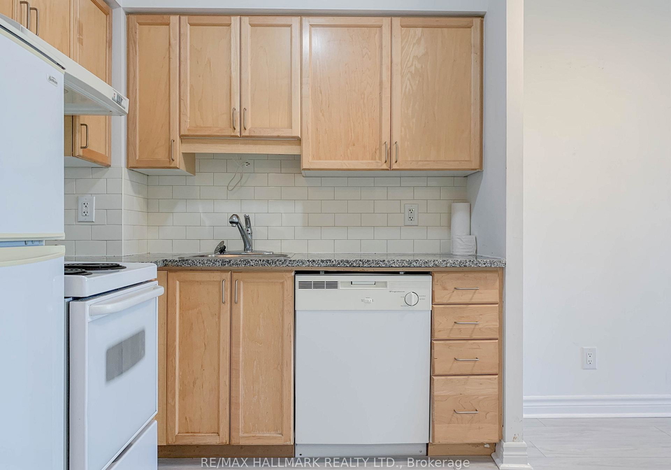 70-town-centre-court-scarborough-ontario-e12489732