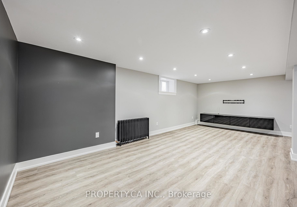 9-mckayfield-road-east-york-ontario-e12491500