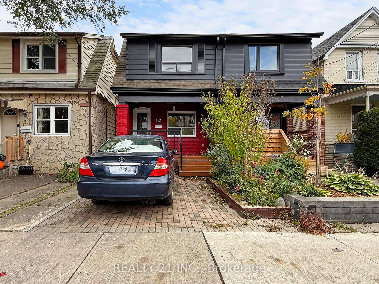 92-king-edward-avenue-east-york-ontario-e12491916