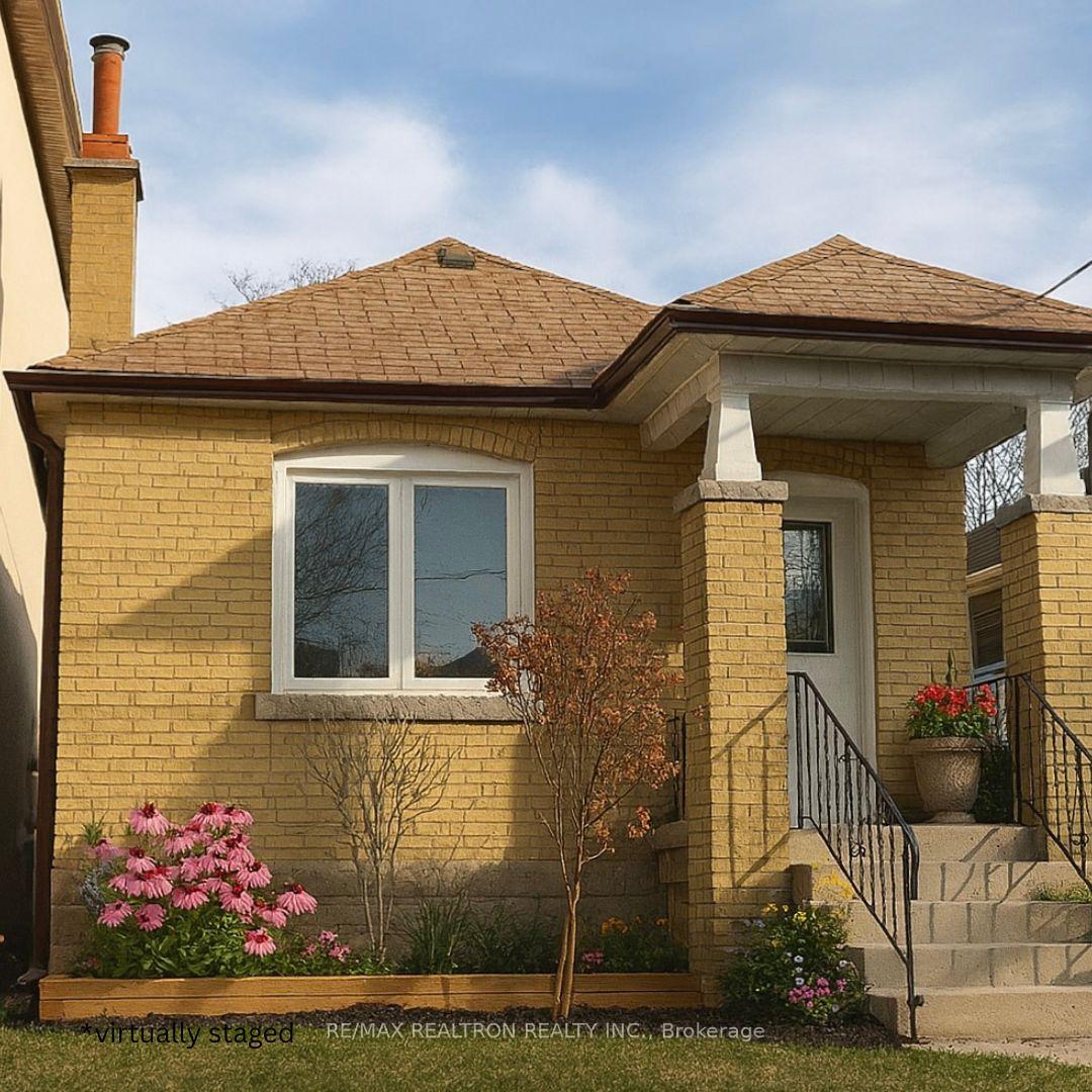 94-torrens-avenue-east-york-ontario-e12491946