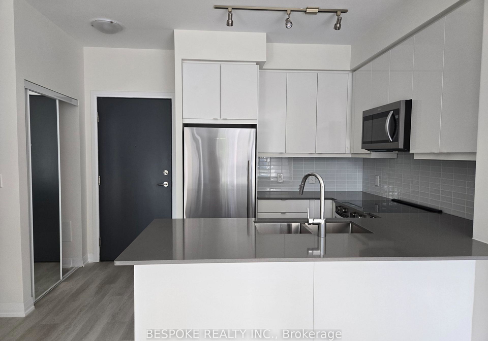 3260-sheppard-avenue-e-scarborough-ontario-e12492594