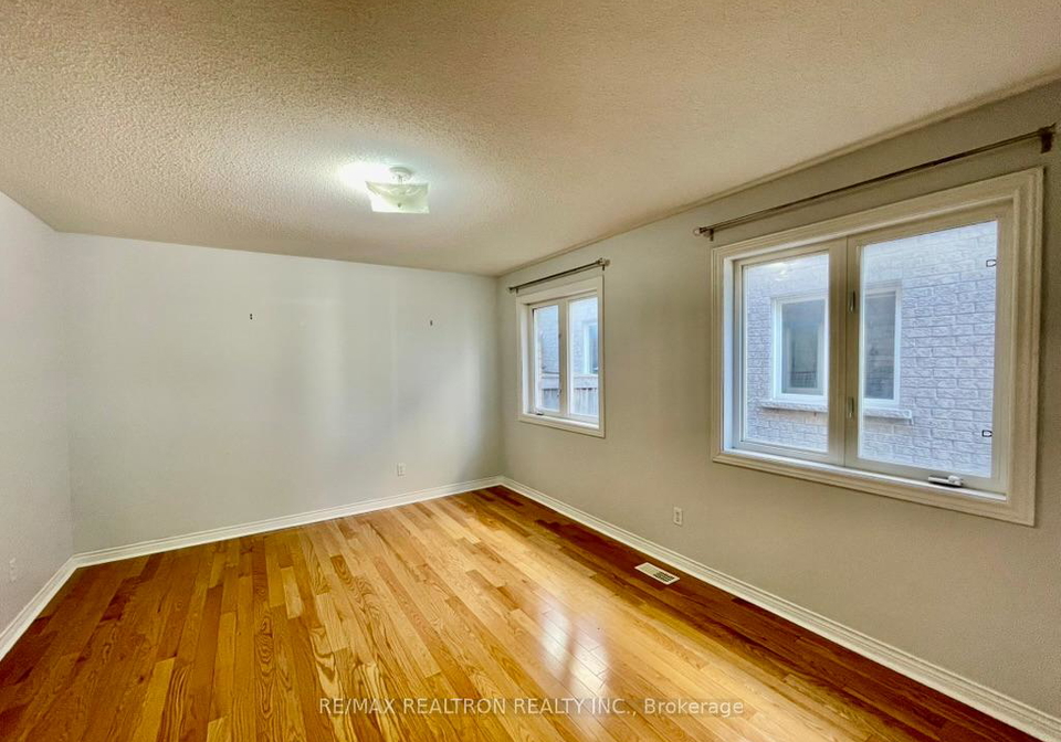 72-darren-avenue-whitby-ontario-e12492724