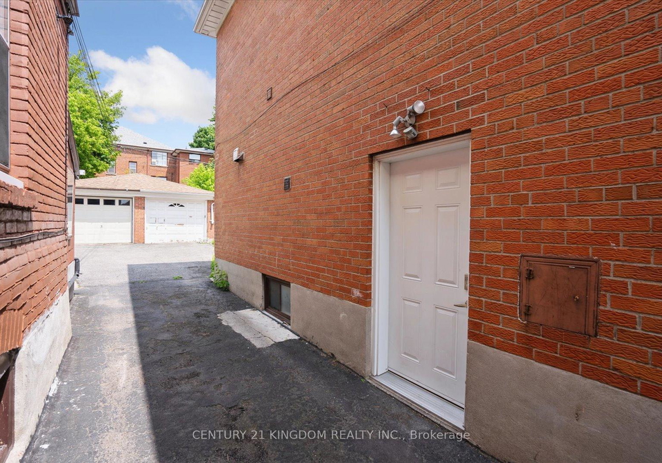 37-robinson-avenue-scarborough-ontario-e12492856