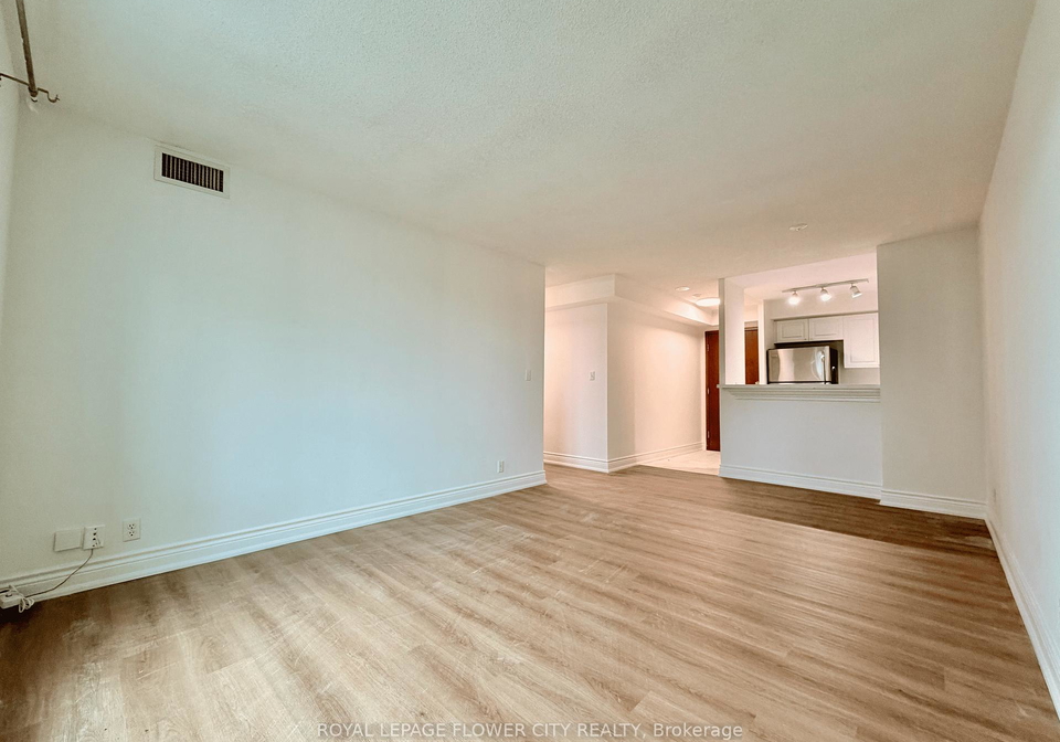 11-lee-centre-drive-scarborough-ontario-e12493112