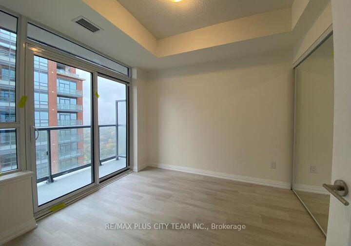 3270-sheppard-avenue-e-scarborough-ontario-e12493406