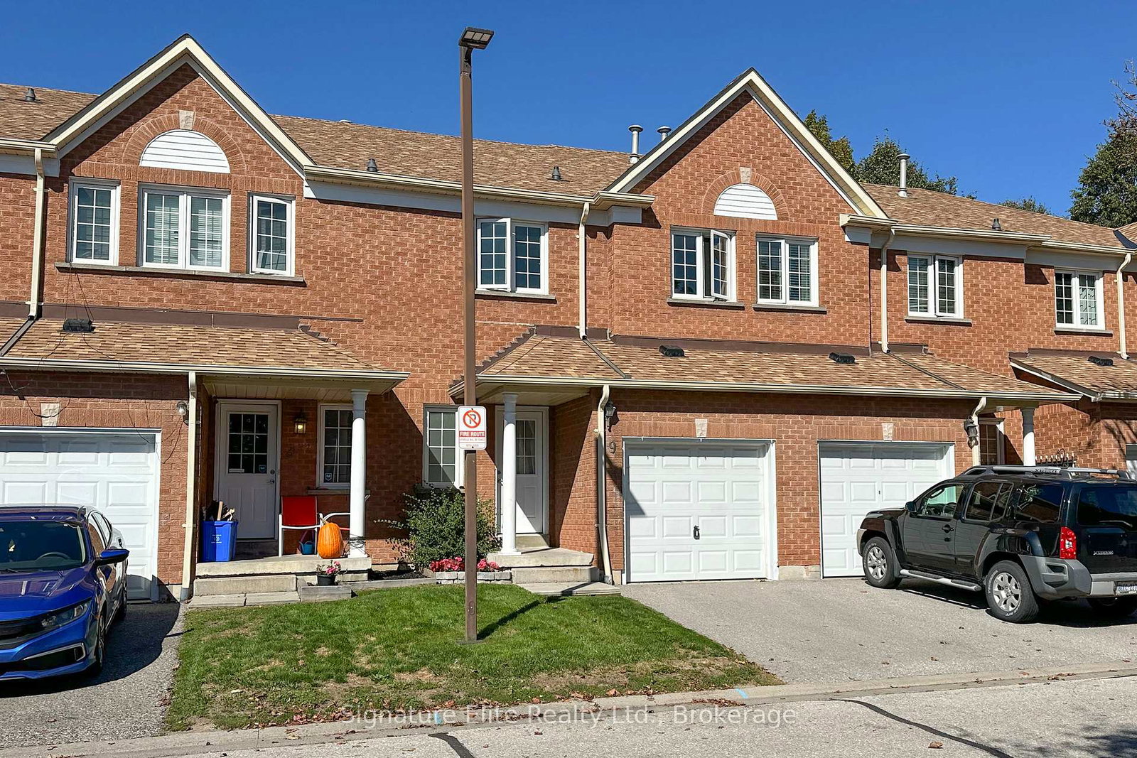 10-bassett-boulevard-whitby-ontario-e12493584