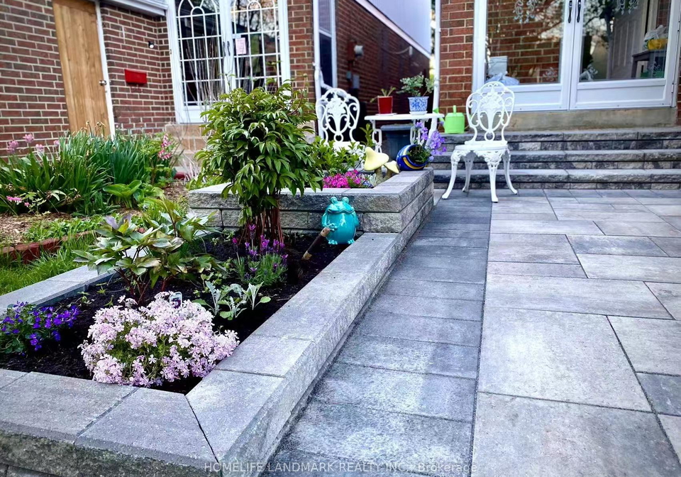 40-belinda-square-scarborough-ontario-e12494438