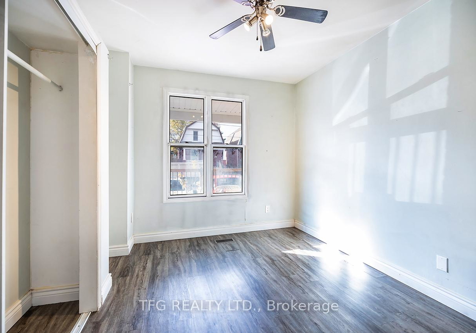 283-jarvis-street-oshawa-ontario-e12496514