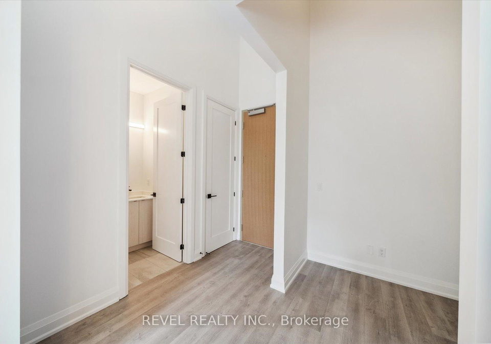 2369-danforth-avenue-toronto-ontario-e12500036