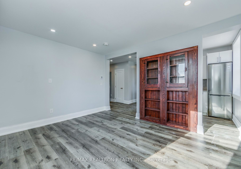 1480-dundas-street-e-toronto-ontario-e12500096